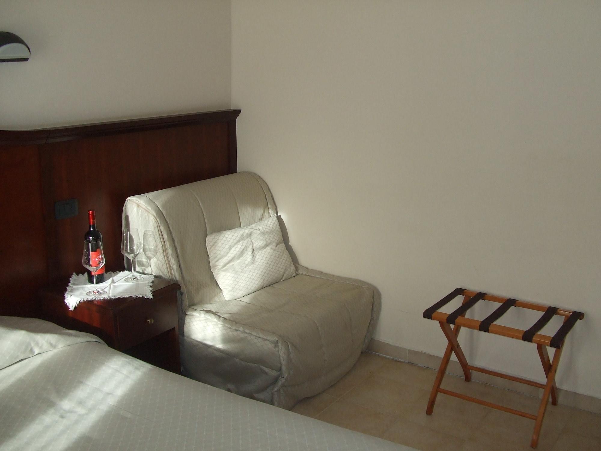 Hotel Stella Del Sud Calasetta Εξωτερικό φωτογραφία